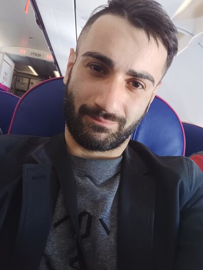  ,   Mike, 28 ,   ,   , c , 