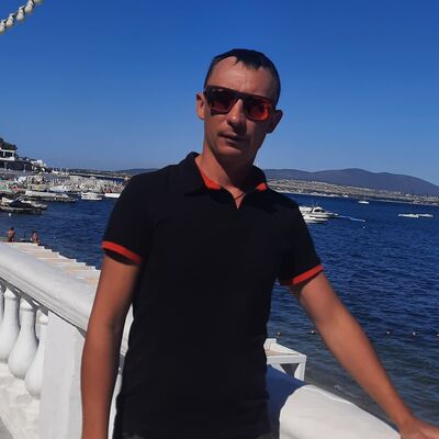  ,   Anton, 30 ,   ,   