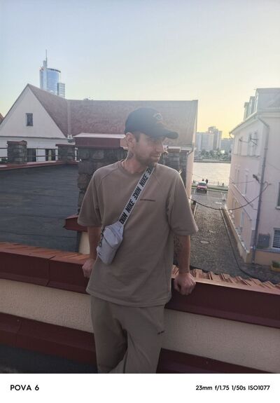  ,   Vlad, 27 ,   ,   
