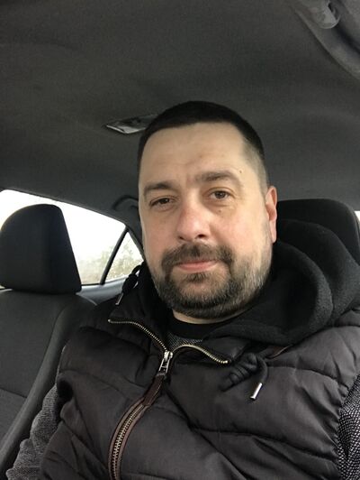  ,   Alex, 42 ,   ,   , c , 