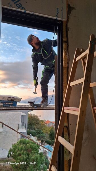  Herceg-Novi,   , 33 ,   ,   