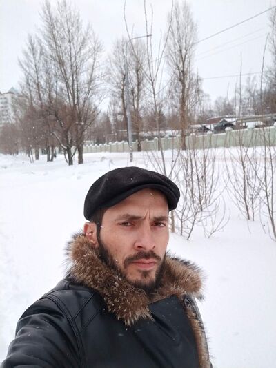  ,   Gusein, 37 ,   ,   