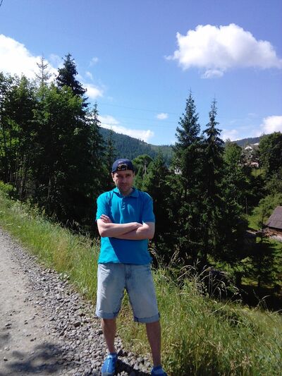  ,   Andrik, 52 ,   