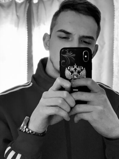  ,   Andrei, 24 ,   c 