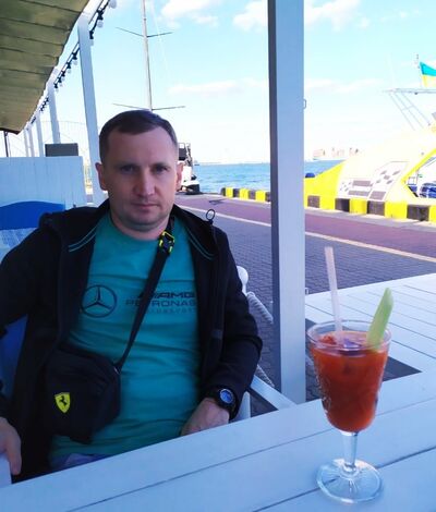  ,   Denis, 38 ,   ,   , c 