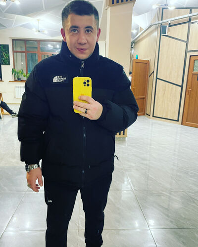  ,   Fakhridin, 32 ,   ,   