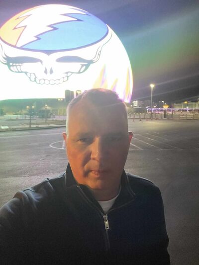  ,   Alfredas, 47 ,   ,   