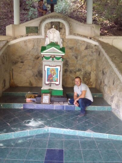  ,   Sergiu, 40 ,   ,   , c 
