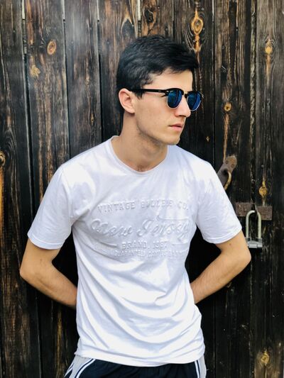  ,   Sarvar, 28 ,   ,   