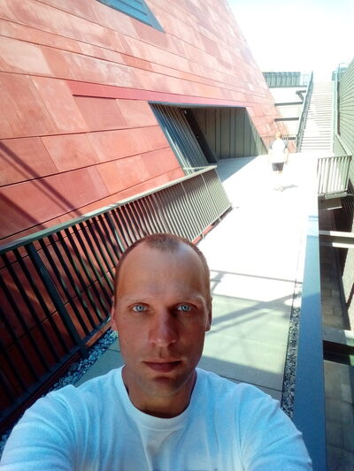  ,   Viktor, 39 ,   ,   , c 