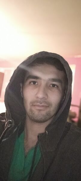  ,   Azat, 27 ,   ,   , c , 