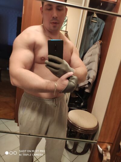  ,   Anton, 40 ,   ,   , c 