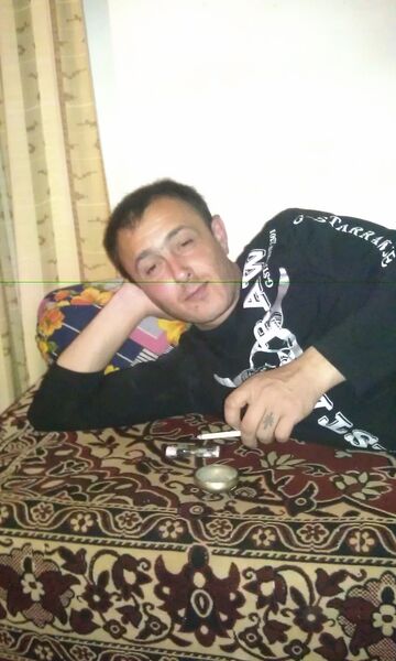 ,   Gevor, 40 ,   