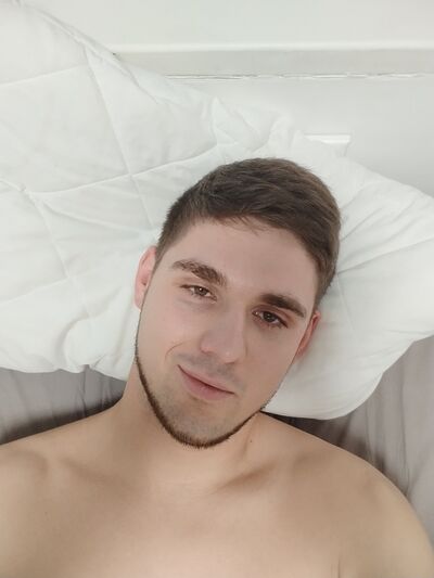 ,   Maxim, 27 ,   ,   