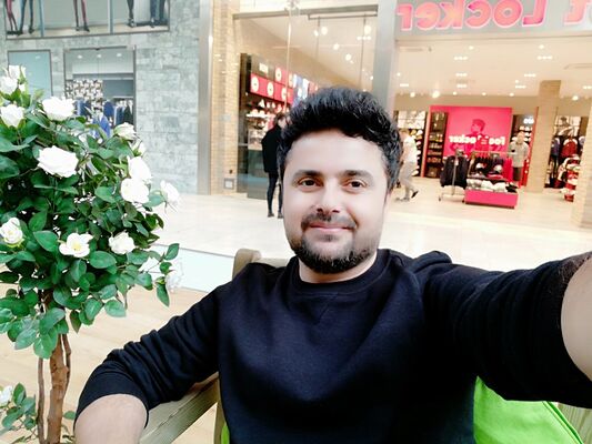  Soho,   Baxtyar, 37 ,   ,   , c 