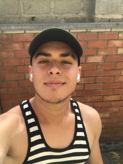  ,   Kirill, 23 ,   ,   