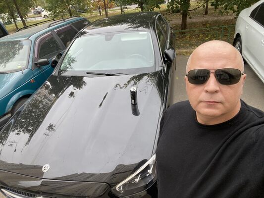  ,   Vadim, 48 ,   ,   , c , 