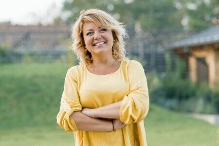  ,   Mari, 40 ,   ,   , c 