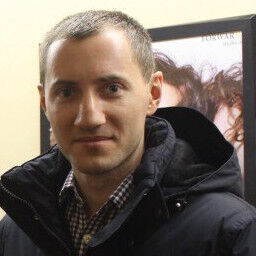  ,   Denis, 37 ,   ,   , c 