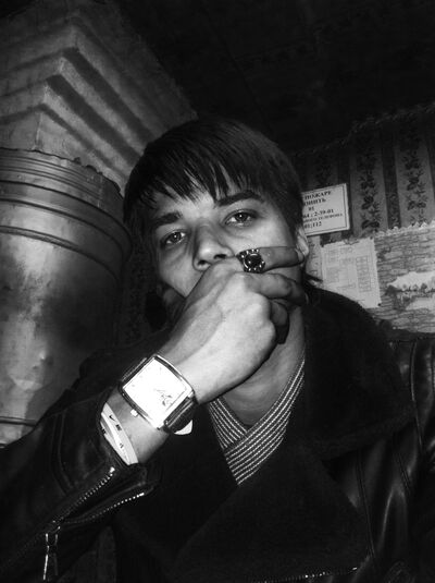  ,   King, 28 ,   ,   , c , 