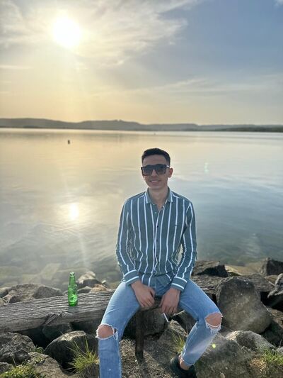  Pompey,   Burak, 23 ,   ,   