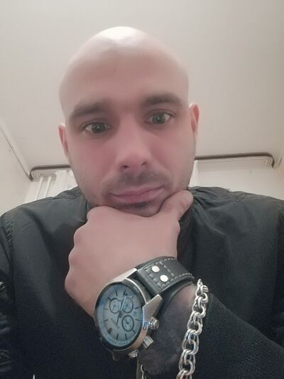   ,   Joni, 35 ,     , c 