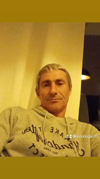  ,   Liviu, 46 ,   c , 