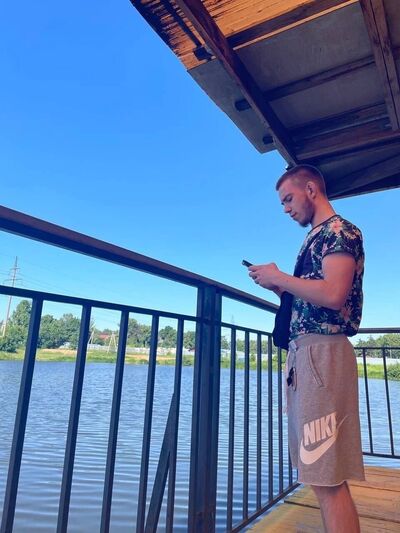  ,   Aleks, 23 ,   ,   , c 