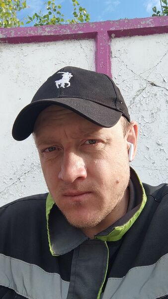  ,   Maxim, 35 ,   ,   , c 