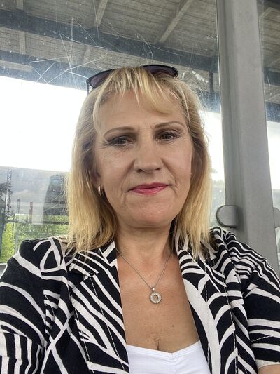  Neuss,   , 57 ,   ,   