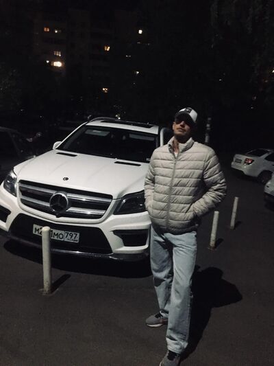  ,   Artem, 30 ,   ,   