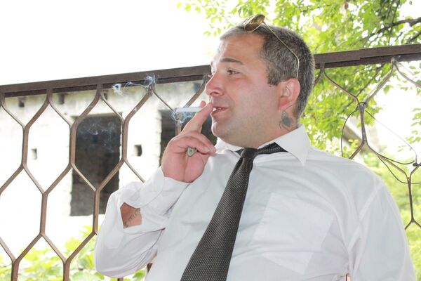  ,   Temo, 41 ,   