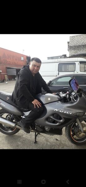  ,   Baurzhan, 47 ,   ,   , c , 