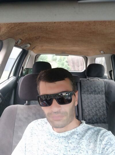  ,   Gia, 47 ,   ,   