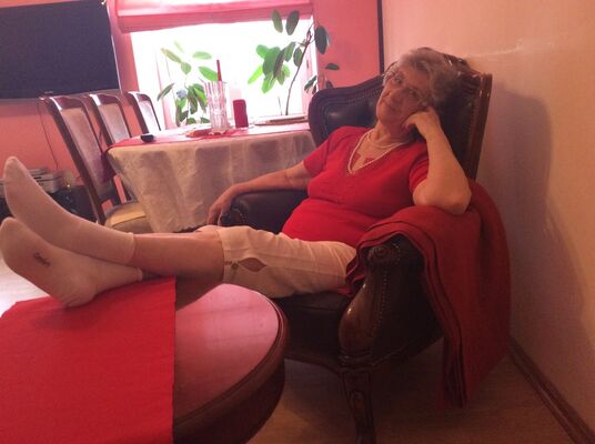  -,   Nina, 77 ,   ,   , c 