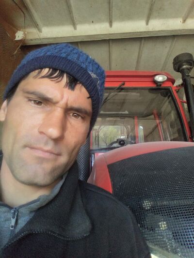  ,   Igor, 38 ,   ,   