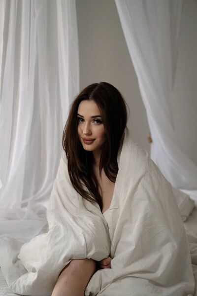  ,   Sasha, 25 ,   ,   