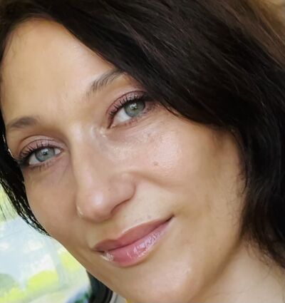  ,   Aida, 44 ,     , c , 