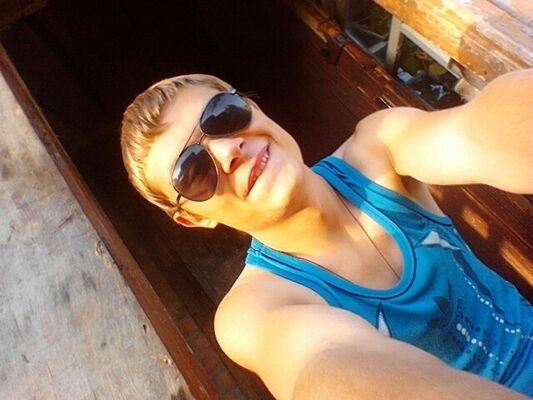  ,   Pavlo, 25 ,   ,   , c 