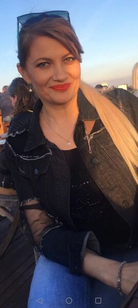  ,   Lana, 37 ,  