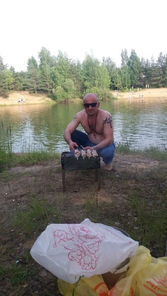  ,   Zaza, 49 ,   