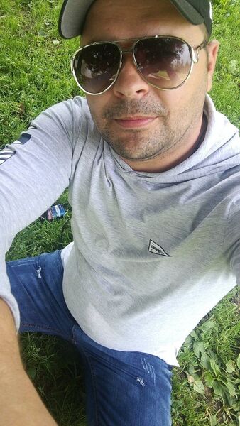  ,   Oleg, 46 ,  