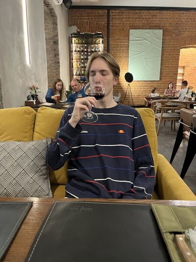  -,   , 25 ,   ,   