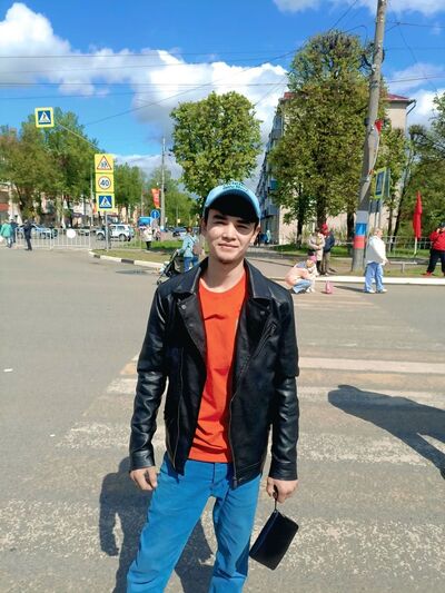  ,   Xojiakbar, 20 ,   ,   