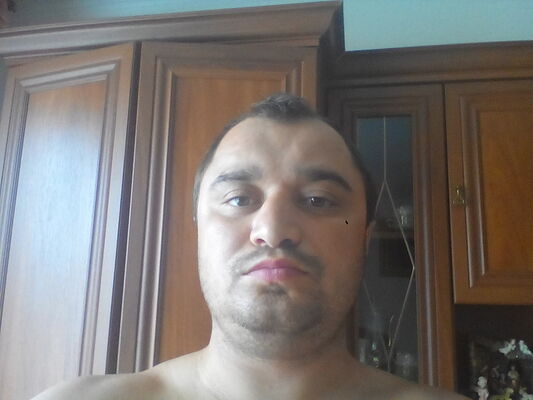  ,   Nik, 41 ,   , 