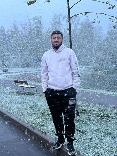  ,   Barko, 37 ,   ,   