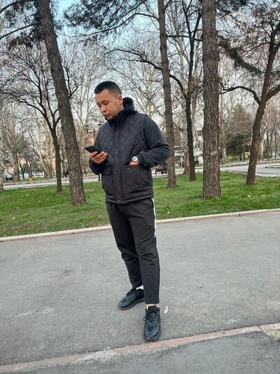  ,   Emil, 25 ,   ,   