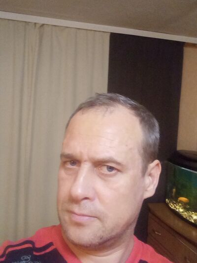   ,   Maxim, 44 ,   ,   