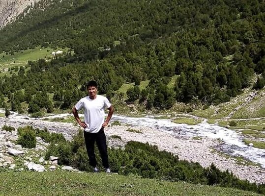  ,   Ibragimov, 32 ,   ,   , c , 