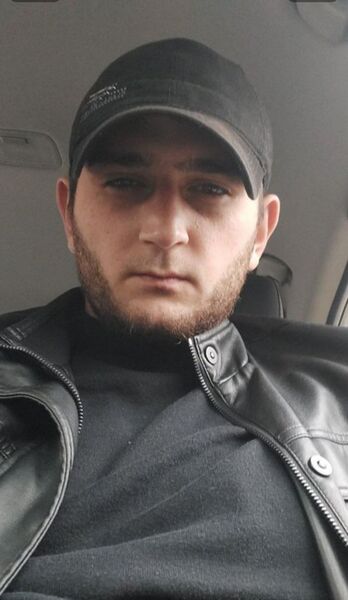  ,   Maga, 27 ,   ,   